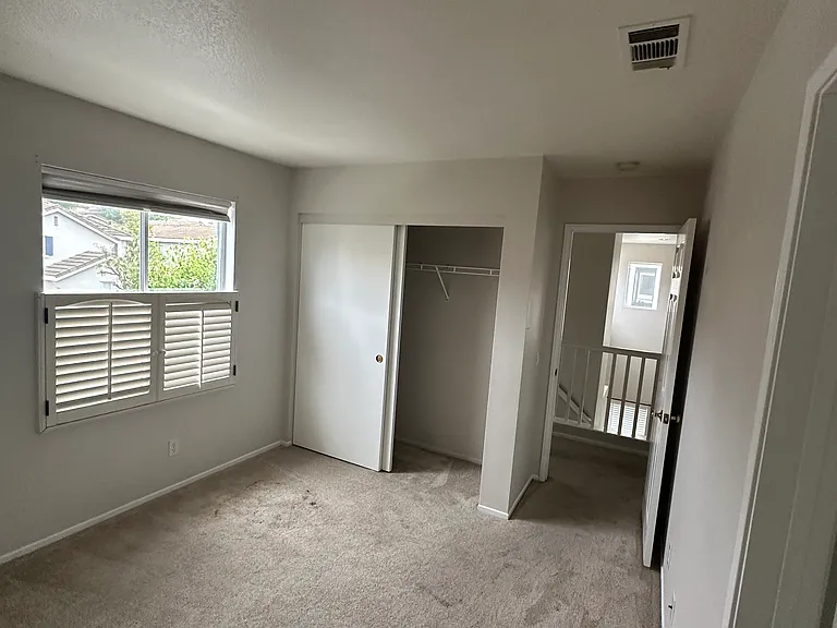 37 Legacy Way — Photo 18
