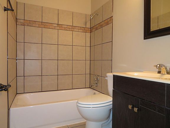 4th image of 4563 Windward Dr
