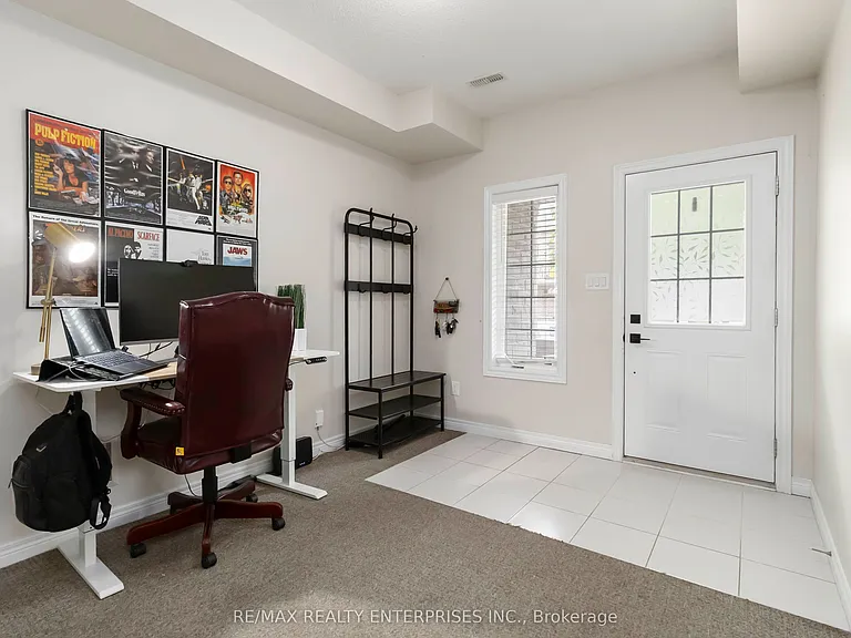 1401 Plains Rd E #93 — Photo 4