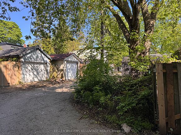 4th image of 12R Hastings Ave