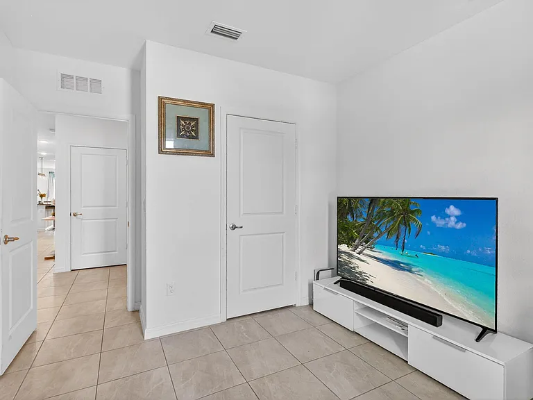 4954 Armina Pl — Photo 25