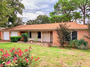 1328 Valentine St, Hurst, TX 76053