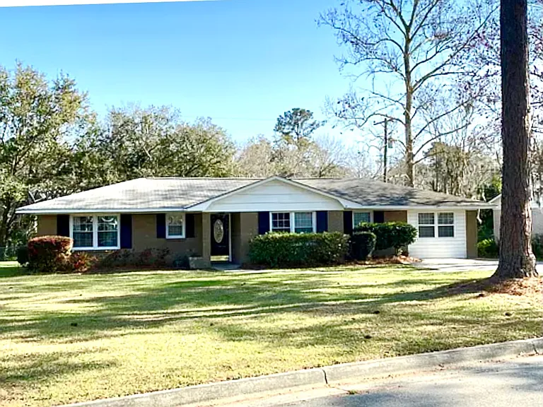 37 Port Royal Dr — Photo 17