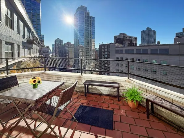 155 East 34th Street image 5 of 9