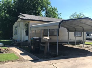 307 E Peoria Ave, Morris, OK 74445