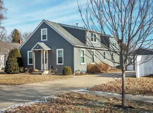 614 Maple St, Allison, IA 50602