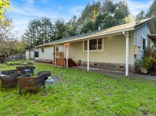50 Redwood Ave, Rio Dell, CA 95562