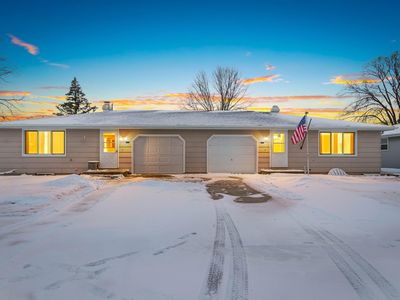 1237 Primrose Ln, Neenah, WI, 54956