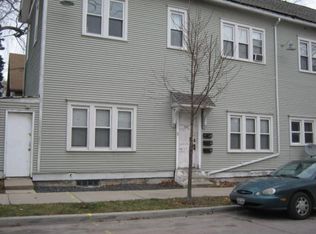 526 E Clarke St #1, Milwaukee, WI 53212