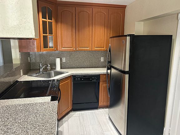 2nd image of 1604 NW 15th Pl