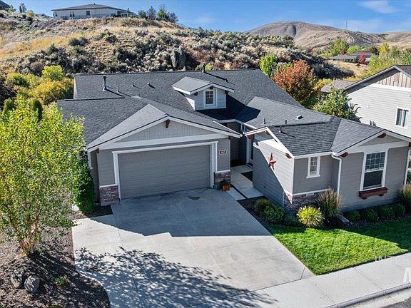2nd image of 5531 W Creeks Edge Dr