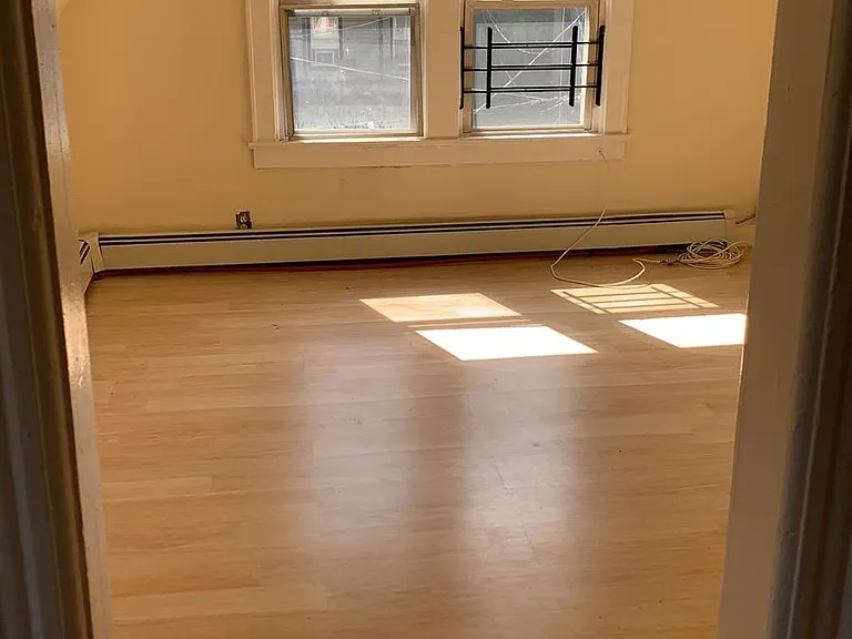 46 Jefferson Pl #3 — Photo 6