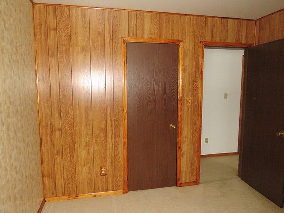 3rd image of 362 Hopewell Rd