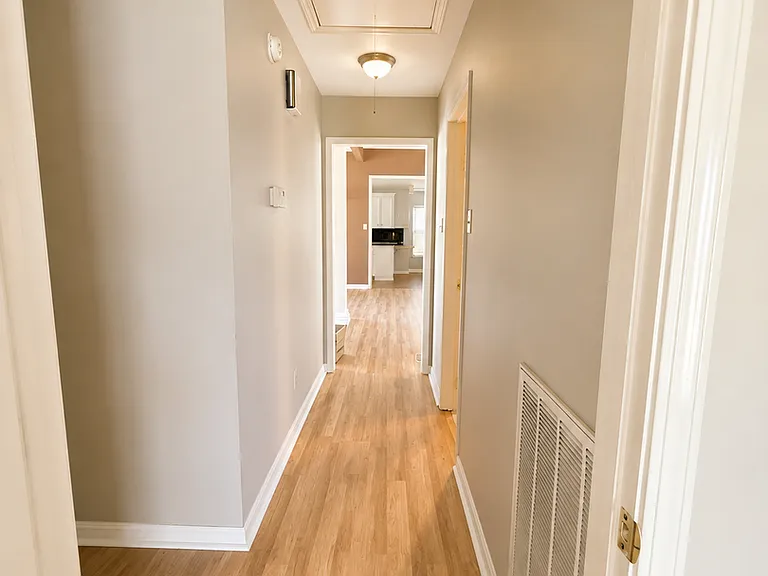 6037 Braeburn Ct — Photo 19
