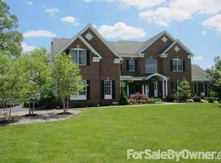 38255 Wildflower Meadow Ct, Hamilton, VA 20158