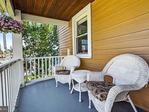 4th image of 3035 Parktowne Rd