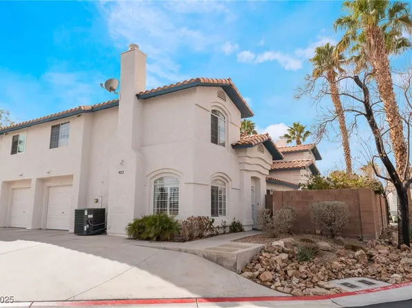 932 Angel Star Ln, Las Vegas, NV 89145