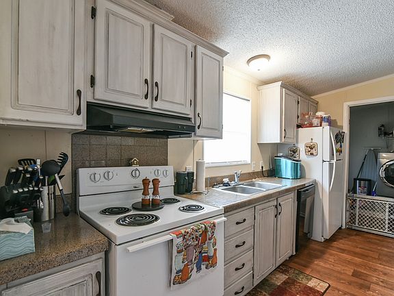 5th image of 116 Oak Hill Park Dr
