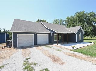 19750 Interurban Rd, Camden Point, MO 64018