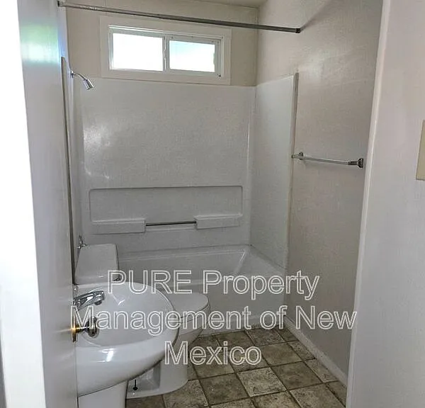 726 El Paso Dr — Photo 7