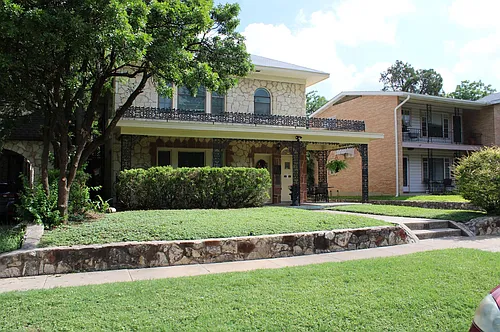 311 E Rosewood Ave #102 Photo 1