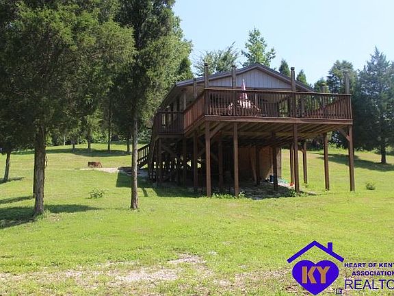 2nd image of 800 E Atwood Ln