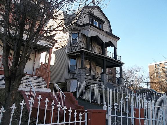 2nd image of 507 Park Ave