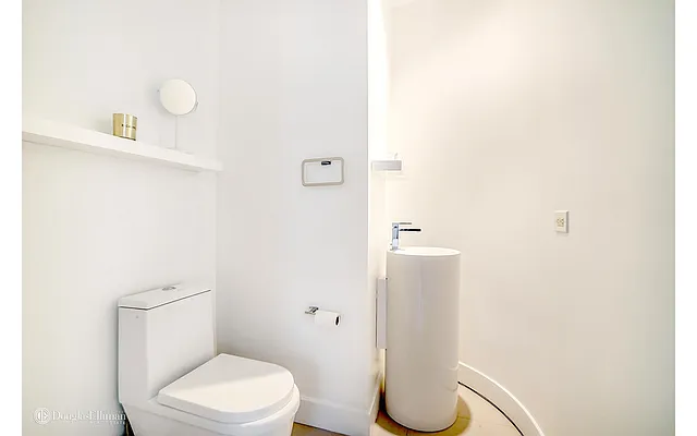 Sold by Douglas Elliman | media 8