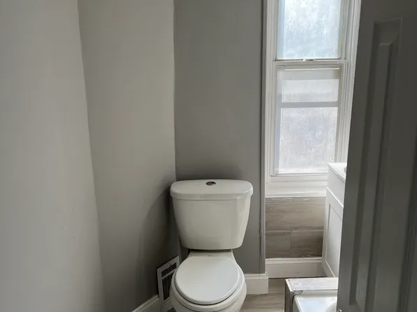 54 N Conestoga St, Philadelphia, PA