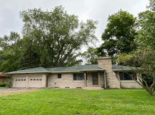 169 Bradford Rd, Benton Harbor, MI 49022