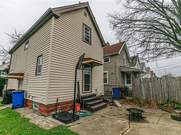 2nd image of 3359 W 91st St
