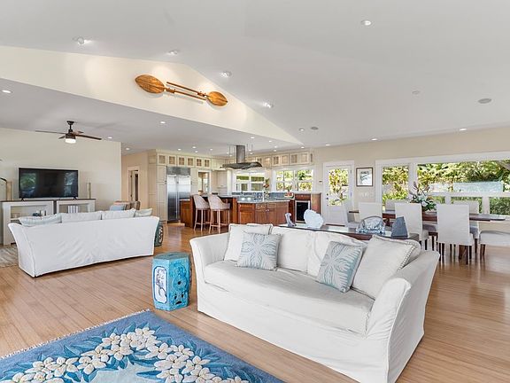 3rd image of 641 Luahoana Pl