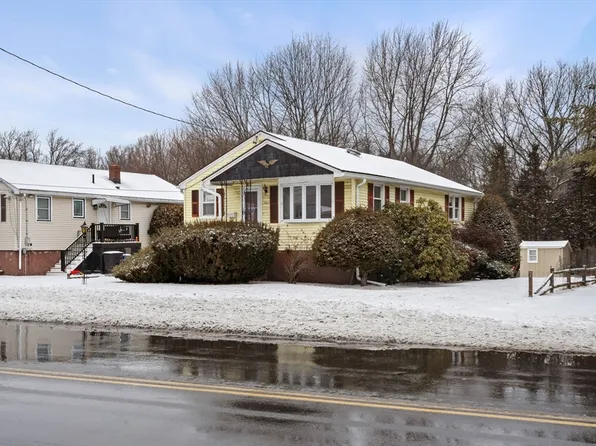 171 Lynnfield St, Peabody, MA 01960