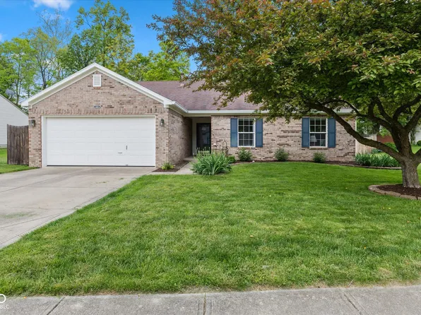 560 Old Farm Rd, Danville, IN 46122