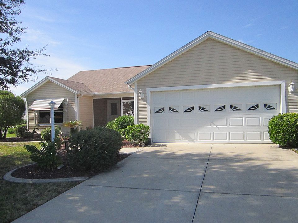 1st image of 1502 Esparza Pl