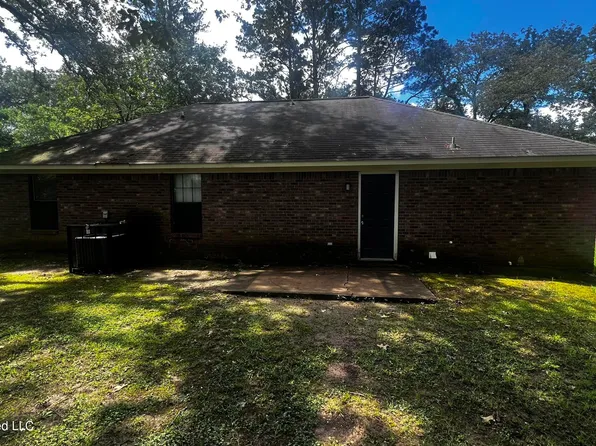 1454 Bass Ave, Jackson, MS 39212