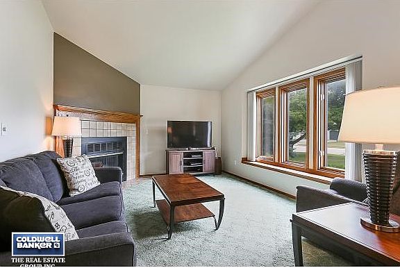 2nd image of 2128 Canyonland Dr