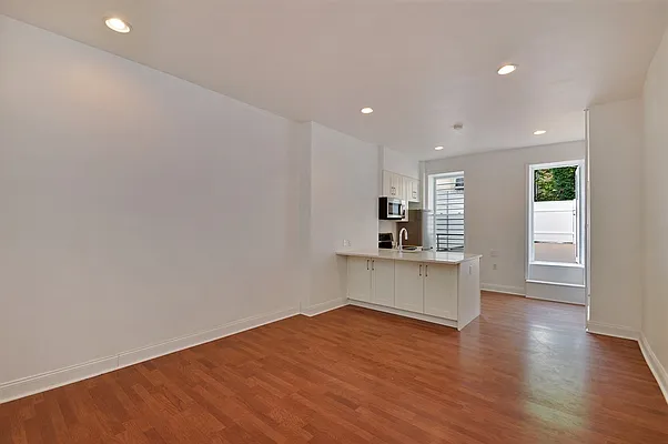 Rented by Corcoran | media 14