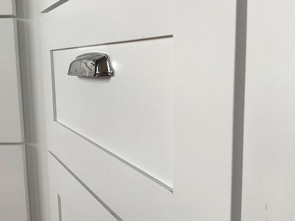 3rd image of 201 8th St APT 206