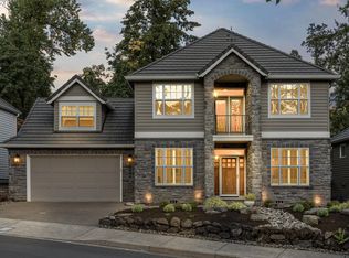 2664 Beacon Hill Dr, West Linn, OR 97068