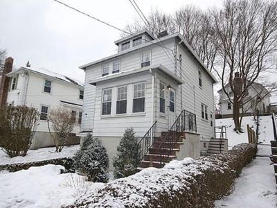 1049 Brook Rd, Milton, MA, 02186