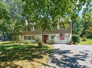526 Franklin St, Reading, MA 01867