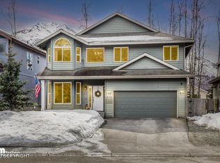 9130 Eagle River Ln, Eagle River, AK 99577