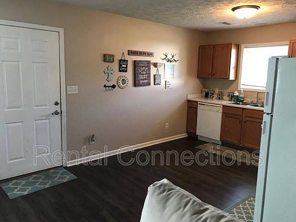 3rd image of 103 N Bentley St #A