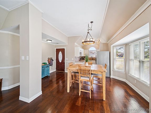 5th image of 3622 S 198th East Ave