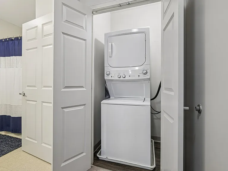 The Exchange Street Apartments — Photo 21