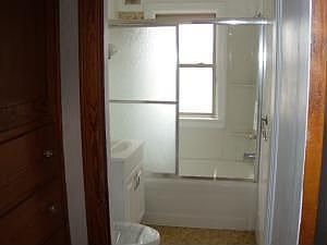 5th image of 409 N Milwaukee St