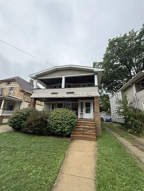 2 bed, 1225 sqft, $1,600 — Photo 1