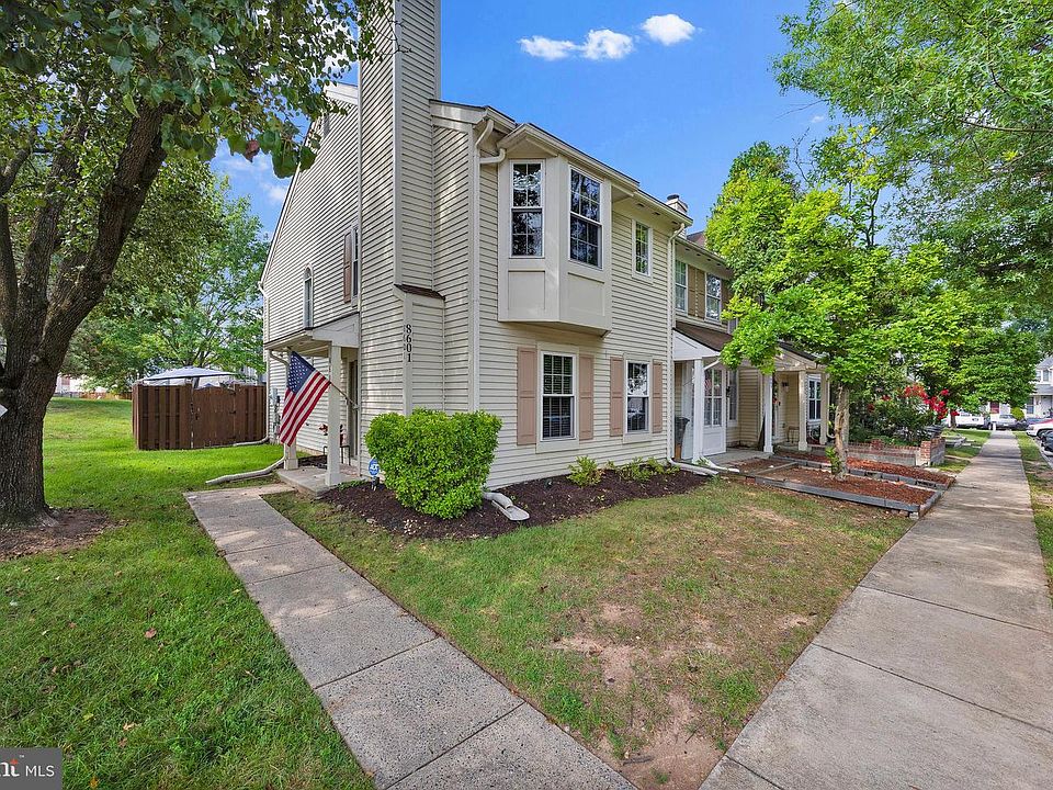 1st image of 8601 Venoy Ct