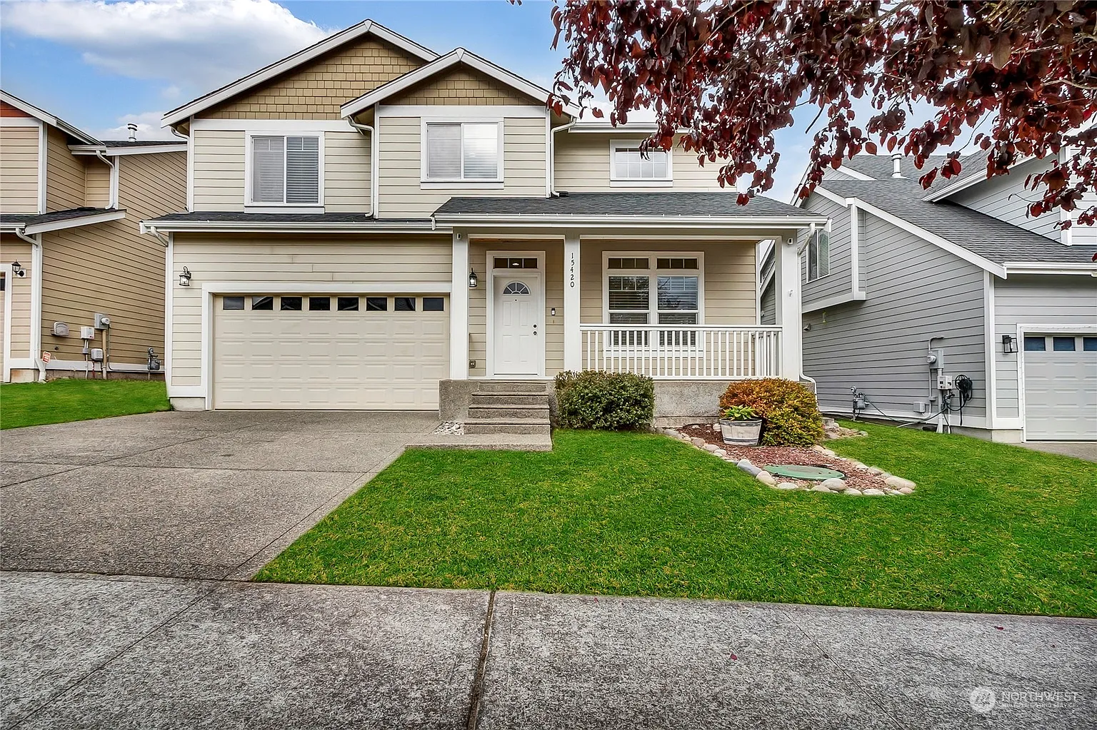 15420 Callie Avenue SE photo 1